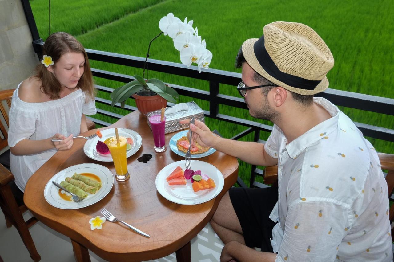 Putra Guest House Ubud  Exterior photo